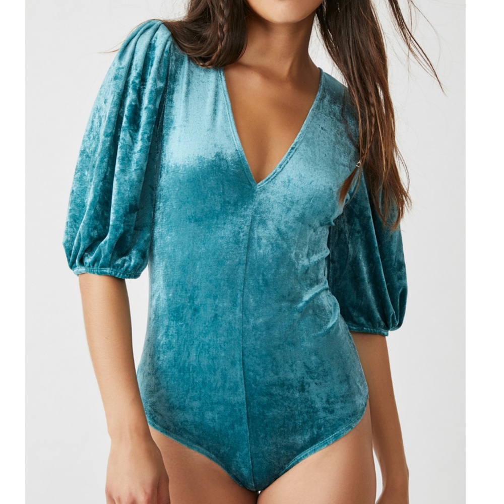 Free People Don’t You Wish Bodysuit color deep teal velvet size Medium short